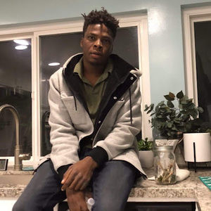 Meet your Posher, Oluwaseun